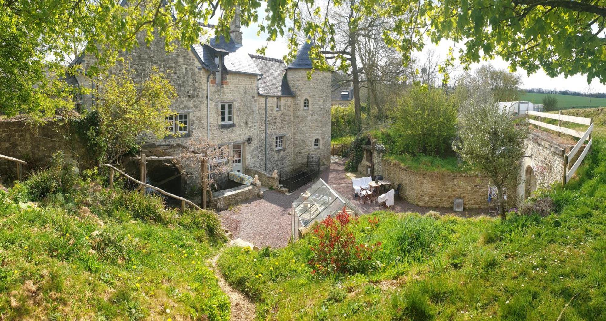 Moulin De La Bretonniere - Omaha Beach Aignerville Kültér fotó